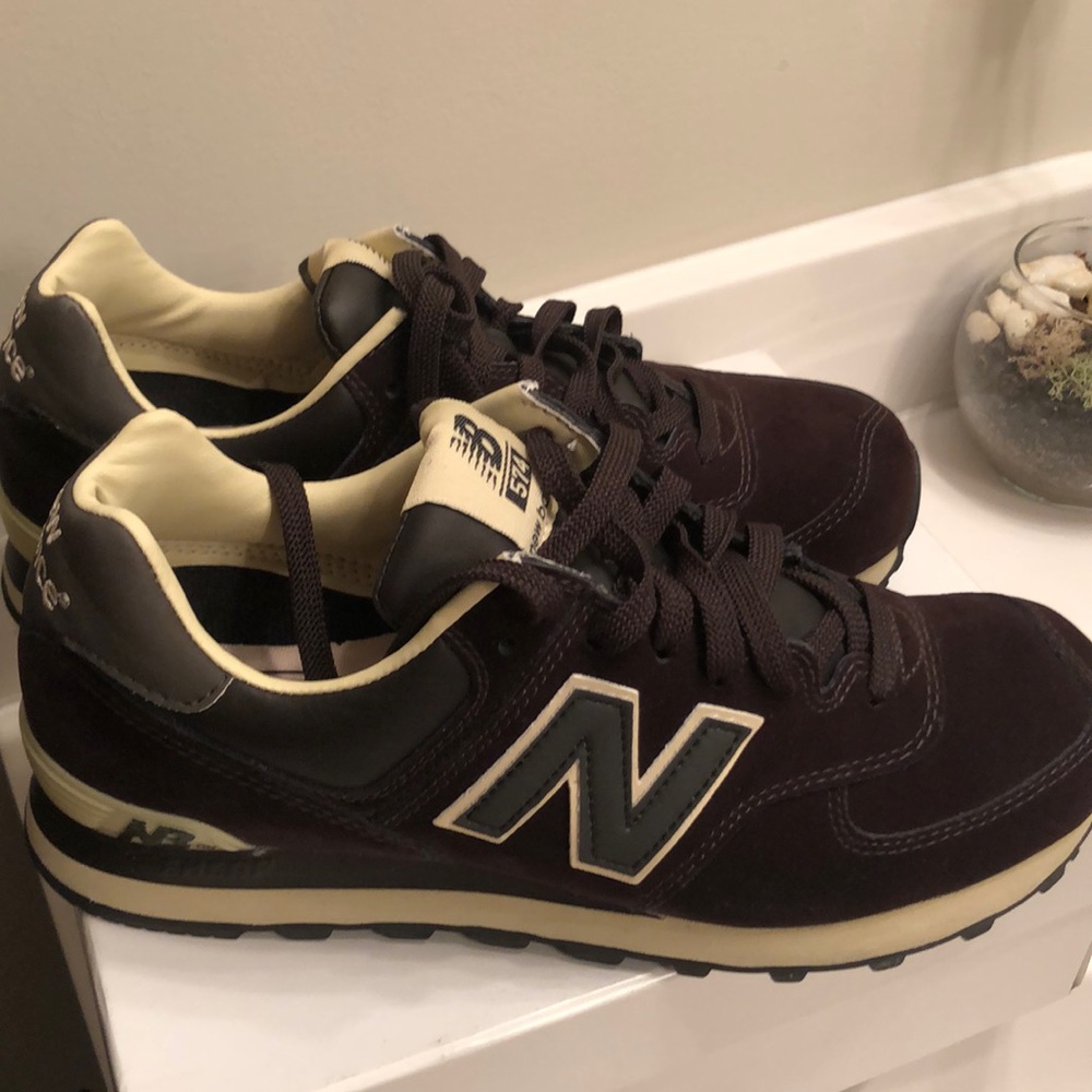 New Balance 574 Brown and cream. limited edition